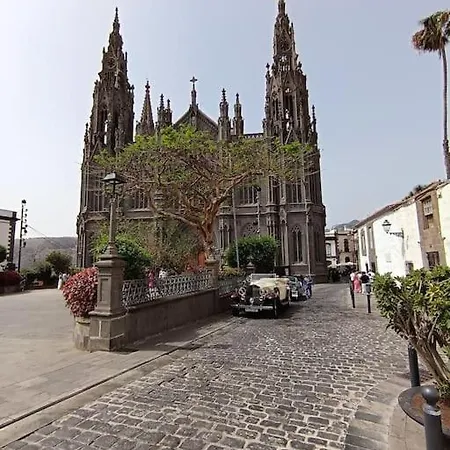度假居 Retiro Junto A La Montana 阿鲁卡斯